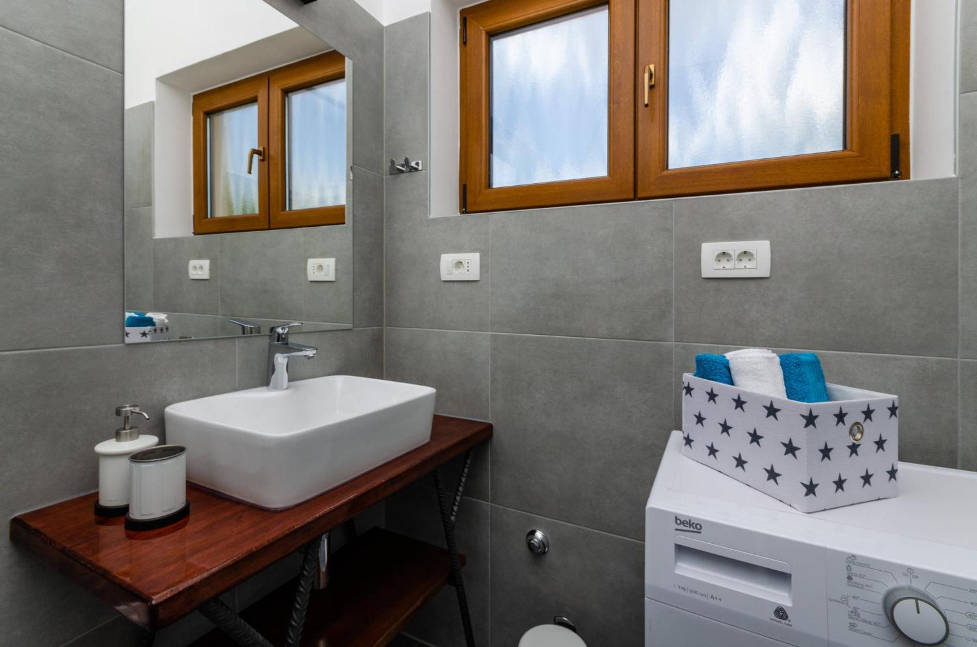 Apartments Niko Цриквениця Номер фото